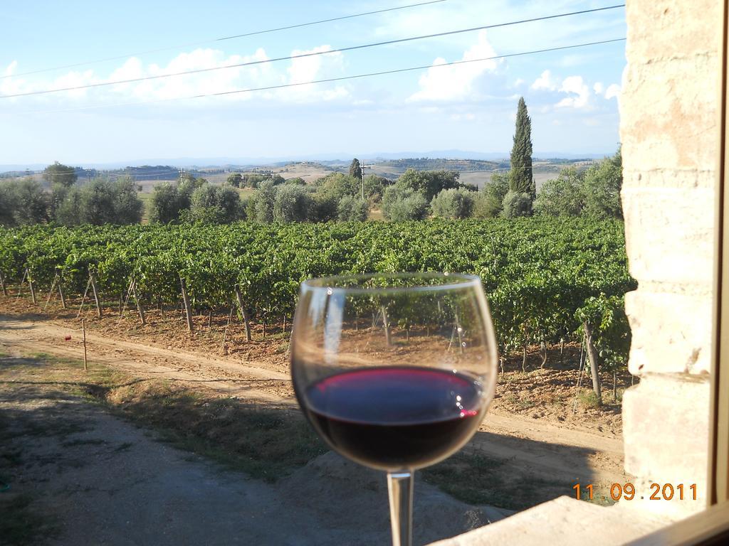 Antico Podere La Martinella San Quirico dʼOrcia المظهر الخارجي الصورة